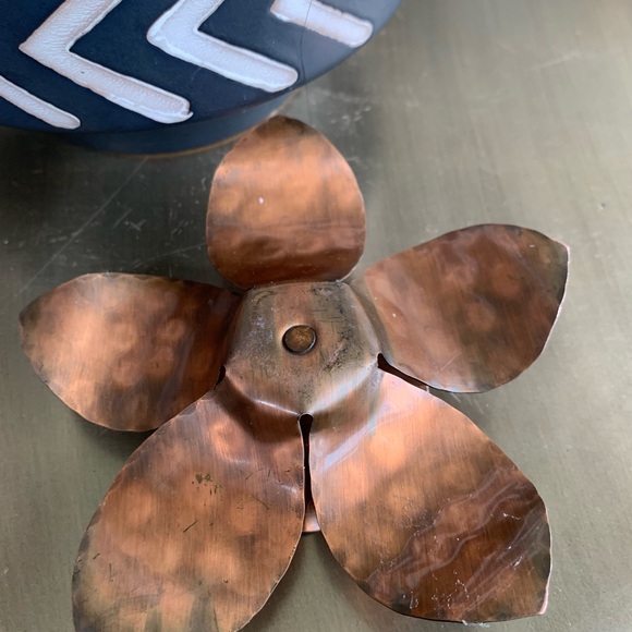 Vintage Hammered Copper Daffodil Taper Candle Holder - Picture 6 of 9
